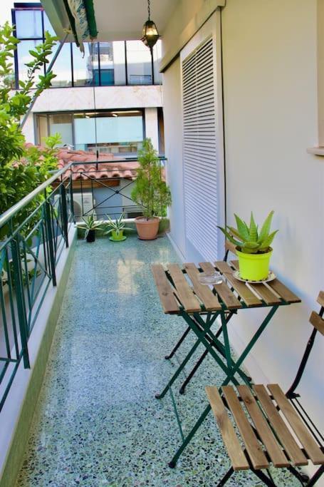 Appartement Glyfada Path Of Poets à Athènes Extérieur photo